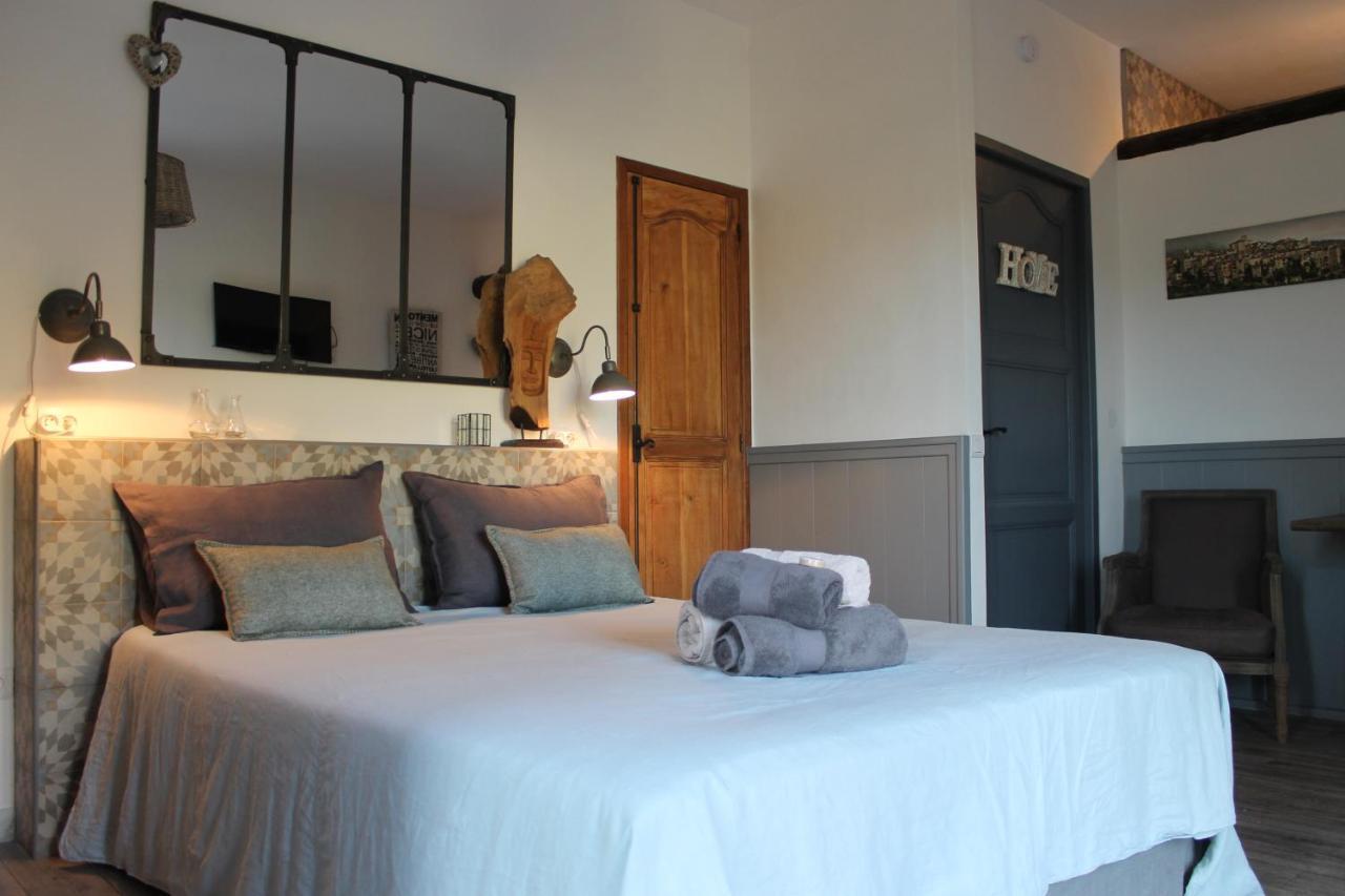 Bed and Breakfast Au Pied Des Baous Vence Exteriér fotografie